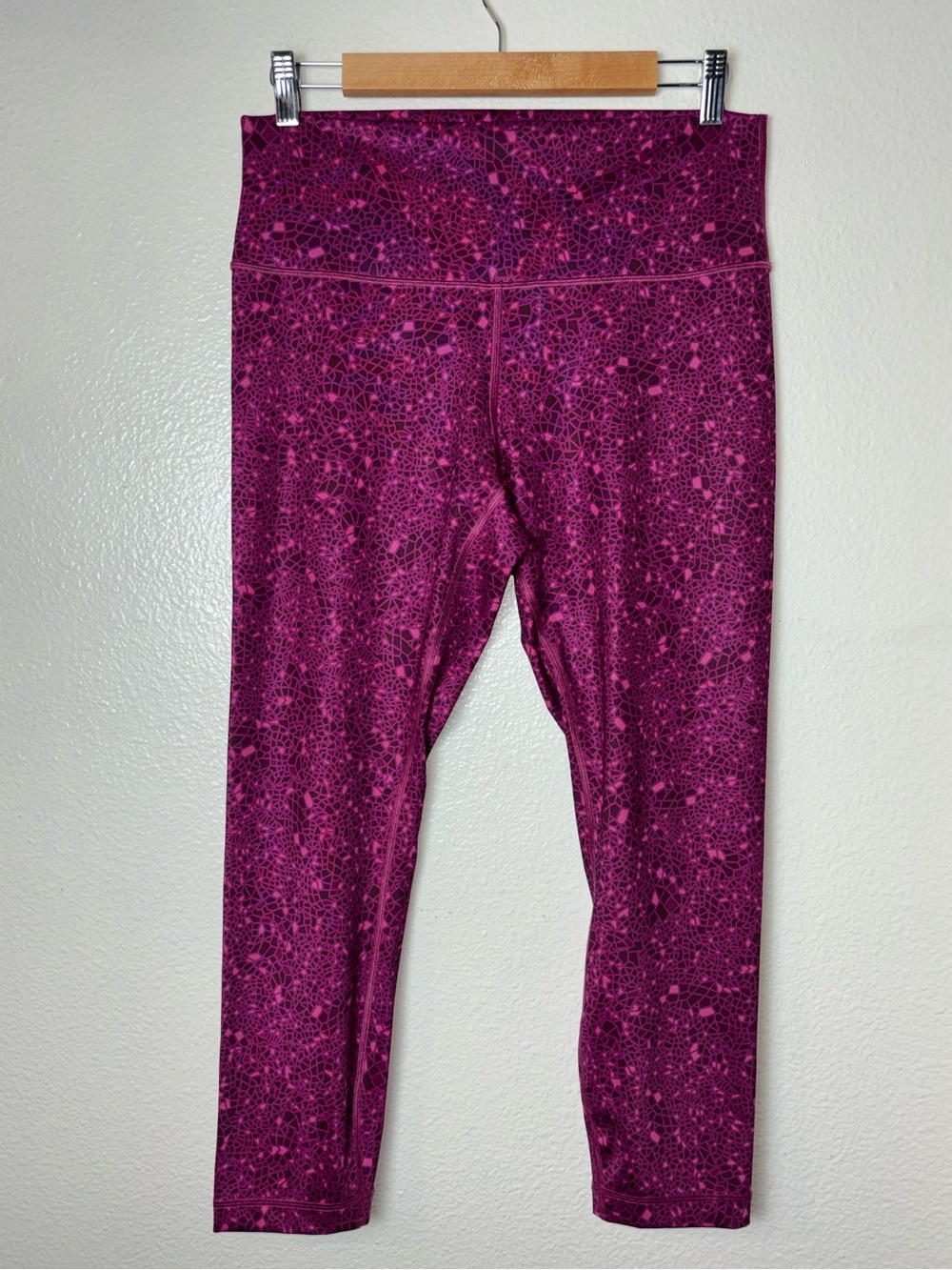 Lululemon High Times Pant(Full-On Luxtreme)Paradise Geo Regal Plum Multi size 12 - Picture 5 of 16